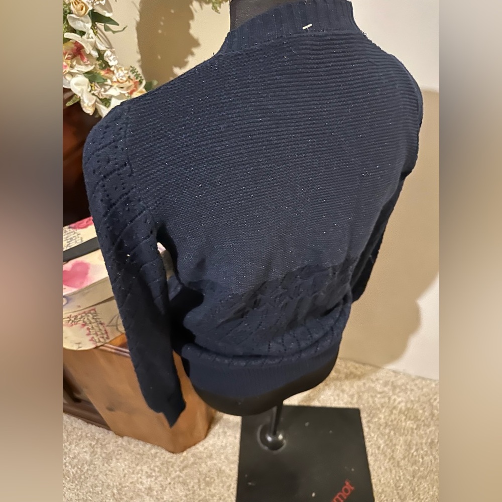 Vintage Sweater by Azur - Picture 3 of 16